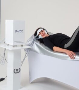 Rajeunissement et tonification du visage Wonder Face